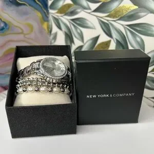New York & Company | Accessories | New York Company Silver  display picture 1